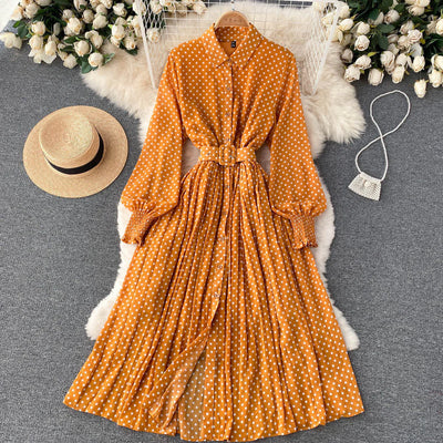 Robe d'été à pois de style vintage pour femme