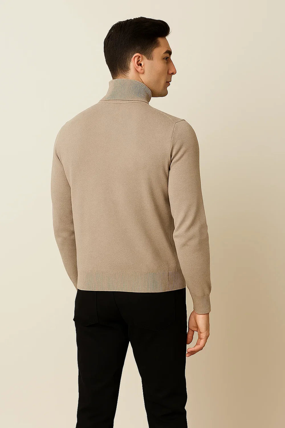 Pull à Col Roulé Élégant pour Homme – Beige